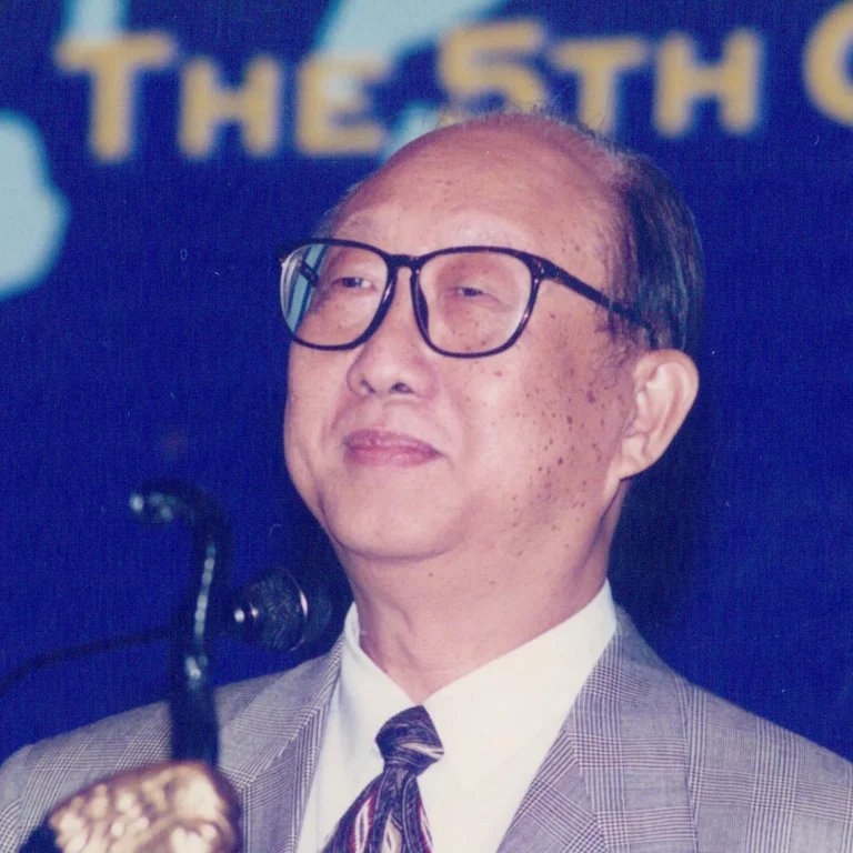Hay-chun Maak